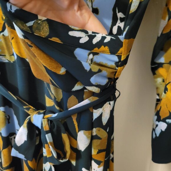 Du Jour Dark Green Floral Boho 3/4 Sleeve Faux Wrap Maxi Dress Size Medium - Picture 2 of 11